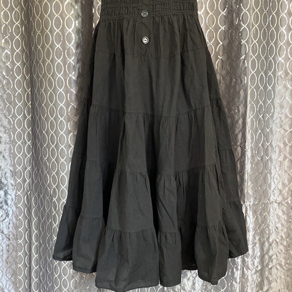 SOLD! Lovely Black Smocked Bodice Ruffle-Hem A-Line Midi Dress Sz S/M - Picture 4 of 6